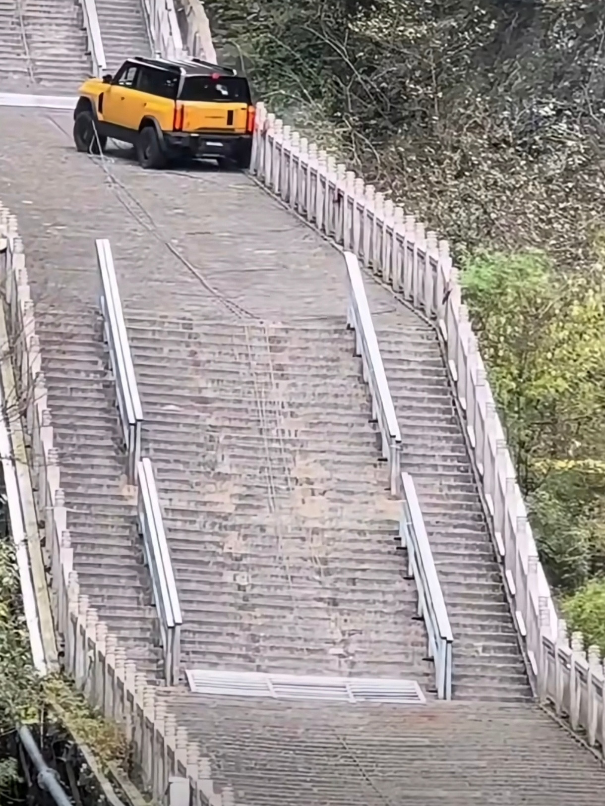 这活动真是拉了坨大的……热度倒是有了