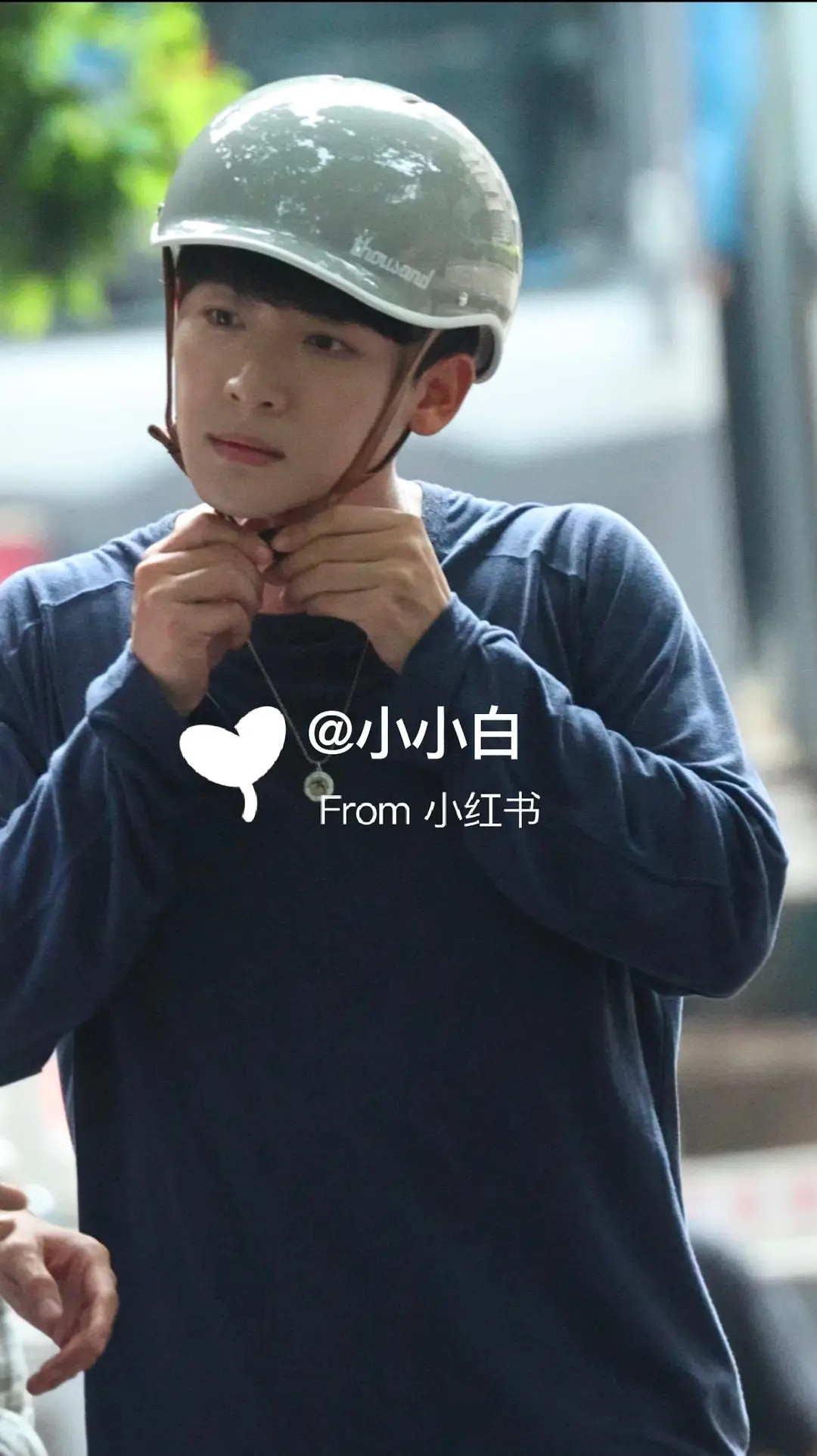 张晚意生图路透怎么越来越年轻了