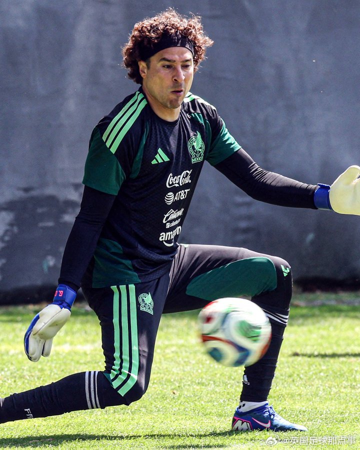 TNT：40岁的墨西哥传奇门将奥乔亚入选国家队世界杯前最终名单🧤🇲🇽如果