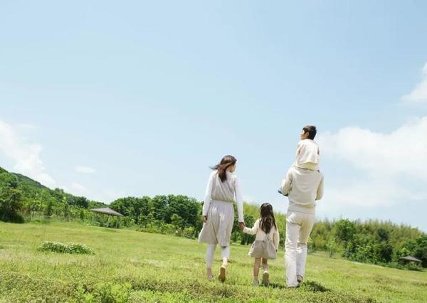 网络热讯｜全家都在转！好风水不靠装修，靠这3种家庭状态近期，关于家庭真正风