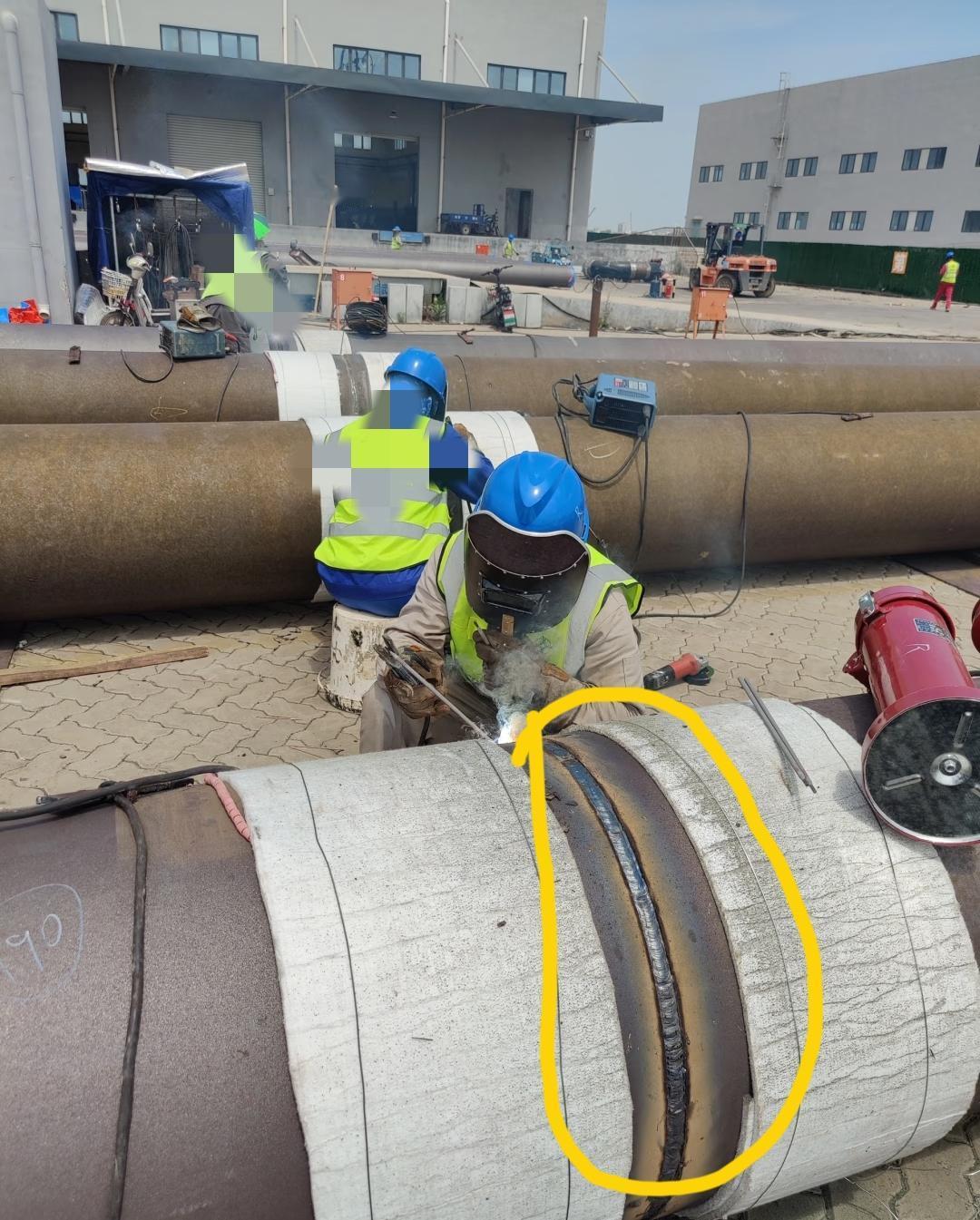 来了一位应聘焊工的，看了一下他焊的水平还可以，应该有好多年工作经验了，这焊工要的