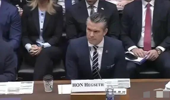 朗购买中国导弹了？美防长斩钉截铁的一句话，令听证会鸦雀无声！4月29日，美国