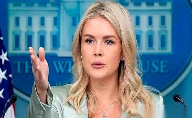 有人算了一笔账，光一个贝莱德集团，就管着超过13万亿美金的盘子。这个数，能直接