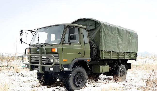 军车为什么几乎都是柴油车，而不用汽油车和新能源车呢？这就是战场生存法则，柴油车就