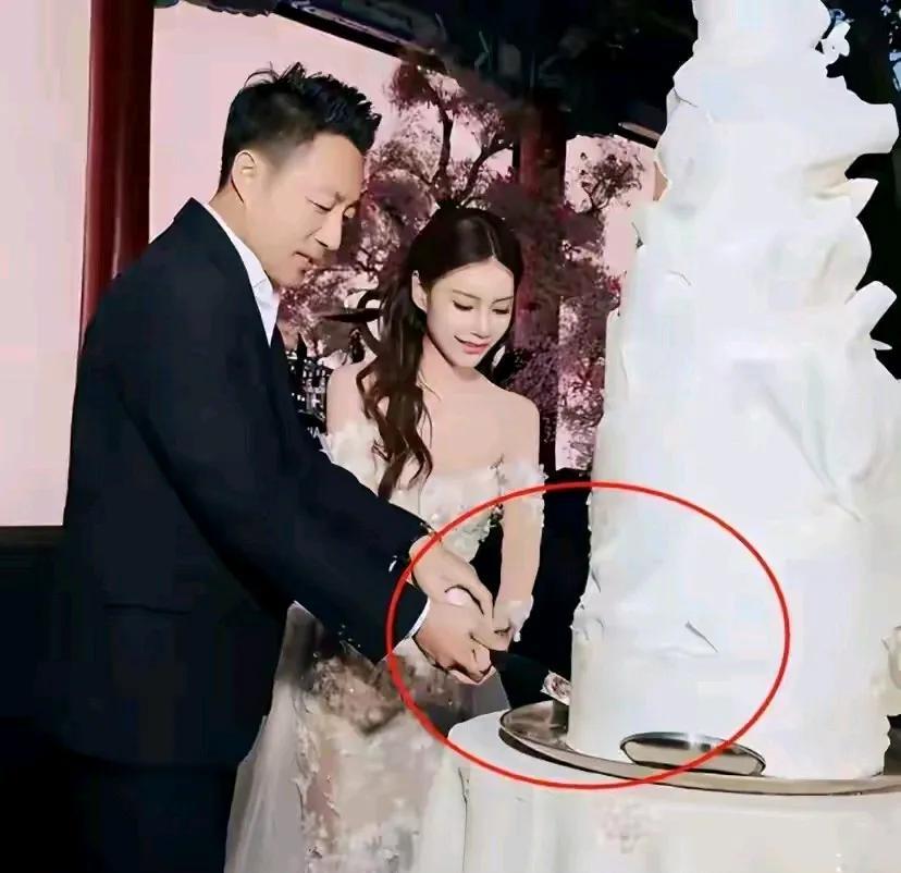 富豪圈子有严重的“鄙视”链马筱梅虽然顺利的嫁给汪小菲却被嘲讽土，教养差，衣品
