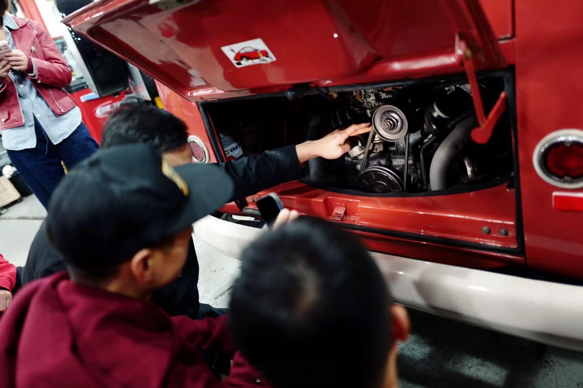 大家都好开心啊