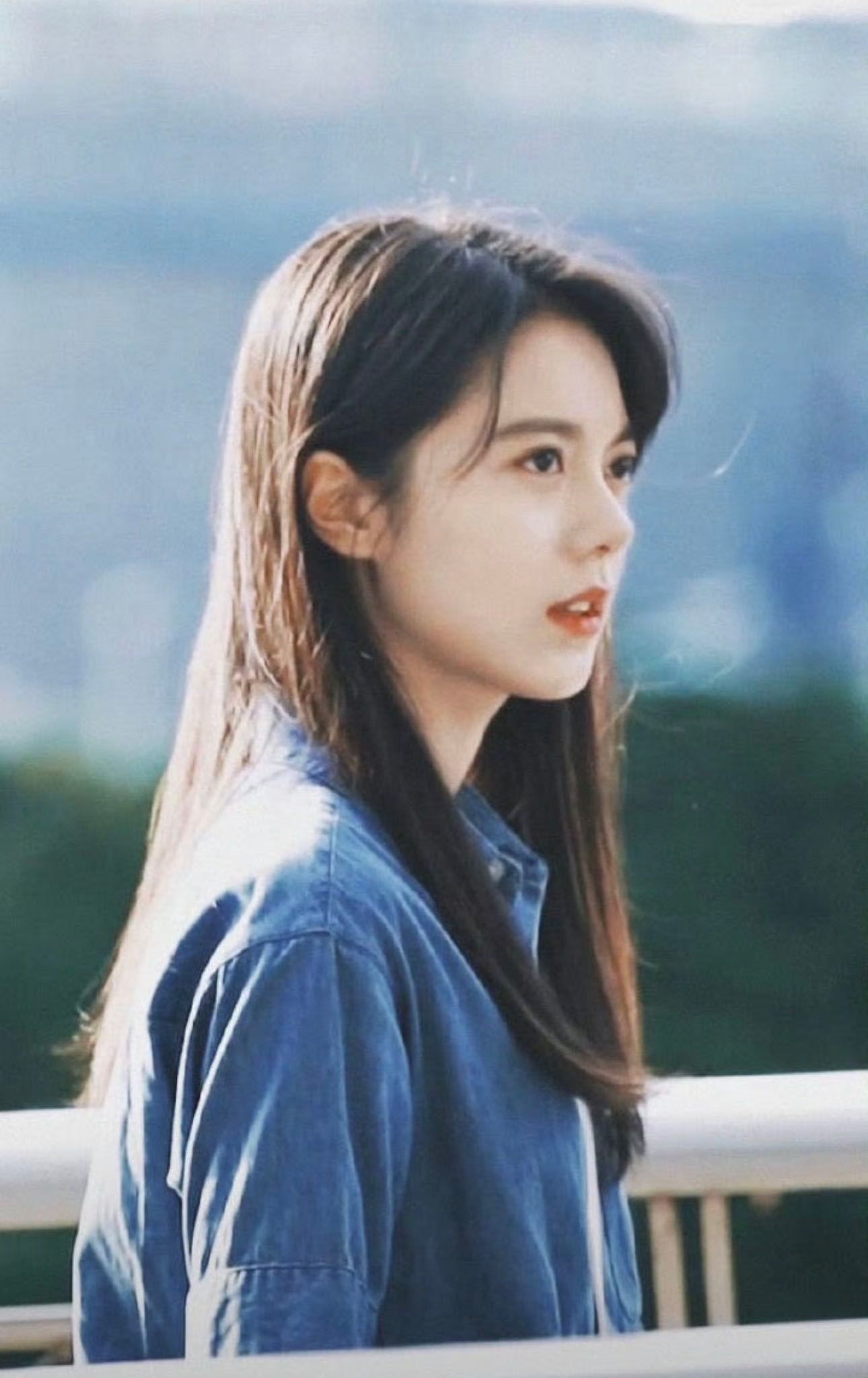 赵今麦又进循环了都2026年了是谁还被李诗情锤入坑爬不出来，期待新循环🔄