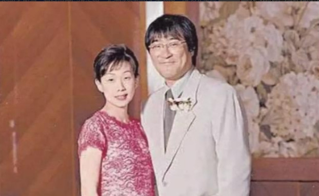 1994年，李宗盛婚内爱上林忆莲，两人为了寻求刺激就悄悄同居，结果没多久，林忆莲