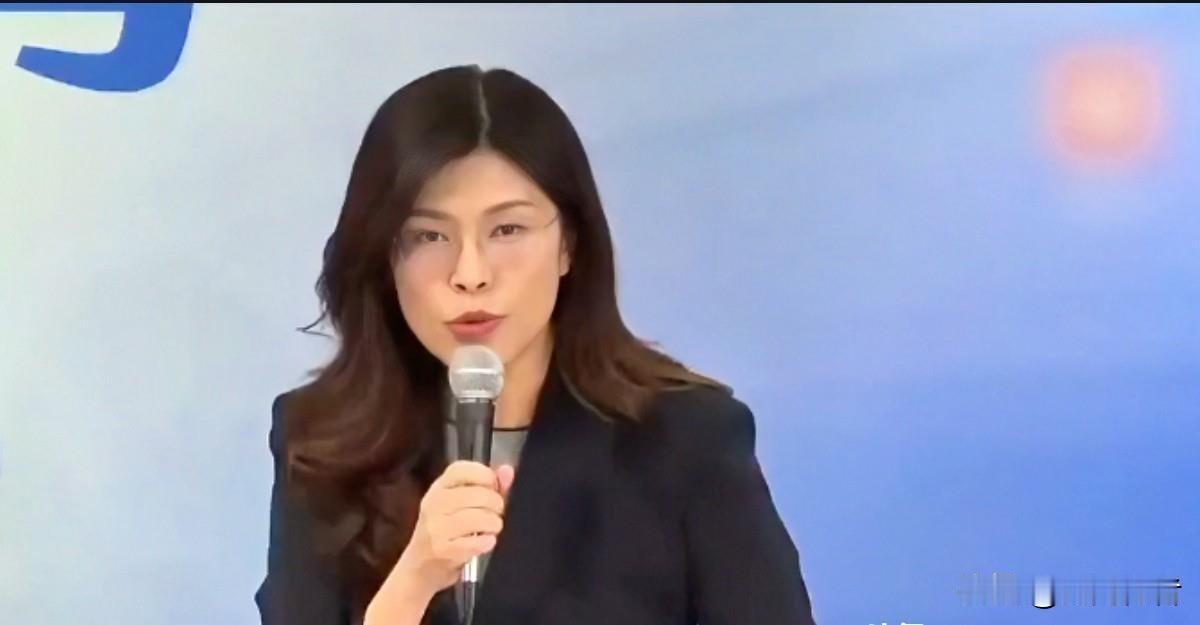 郑丽文一出手，就知有没有！国民党这是要“起死回生”？以前大家总说国民党是“蓝
