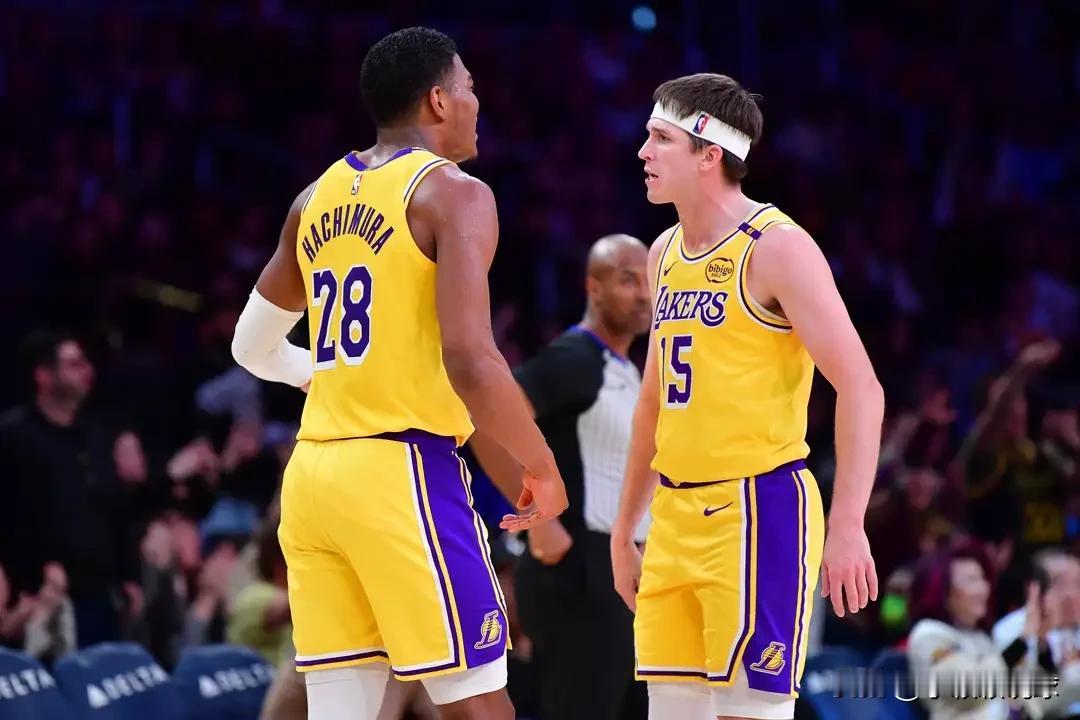 出人意料！12月9日，湖人又传来2条新的消息:一， 湖人即将打NBA杯四分之