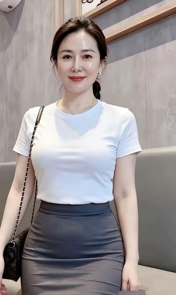 人这一辈子，其实就两件事最要紧：一是把身体练好，二是把钱赚够。身体好，是你活