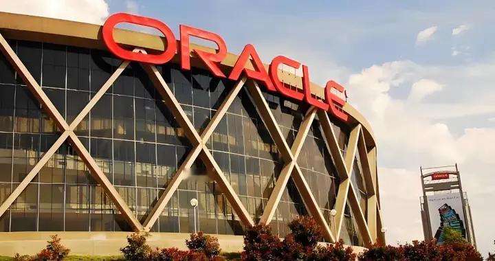 甲骨文AI扩张陷融资危机：银行停贷、裁员3万、5230亿美元投资悬空