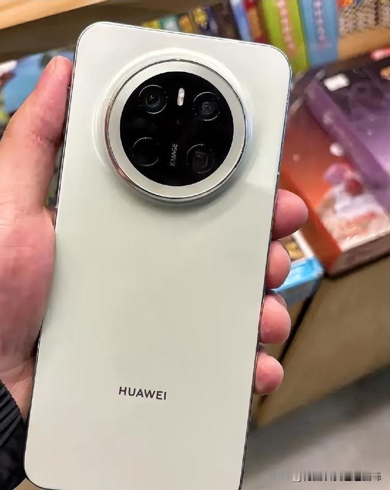 华为mate70半个月“身价”暴跌！早买早享受，晚买享折扣，我的华为