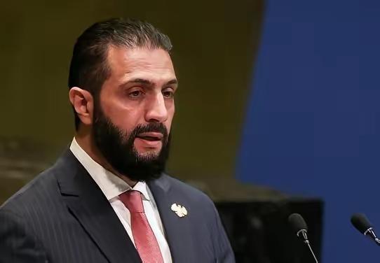 内塔先生够意思，抵抗着特朗普的压力，没有放弃他的德鲁兹兄弟，前几天到叙利亚南部视