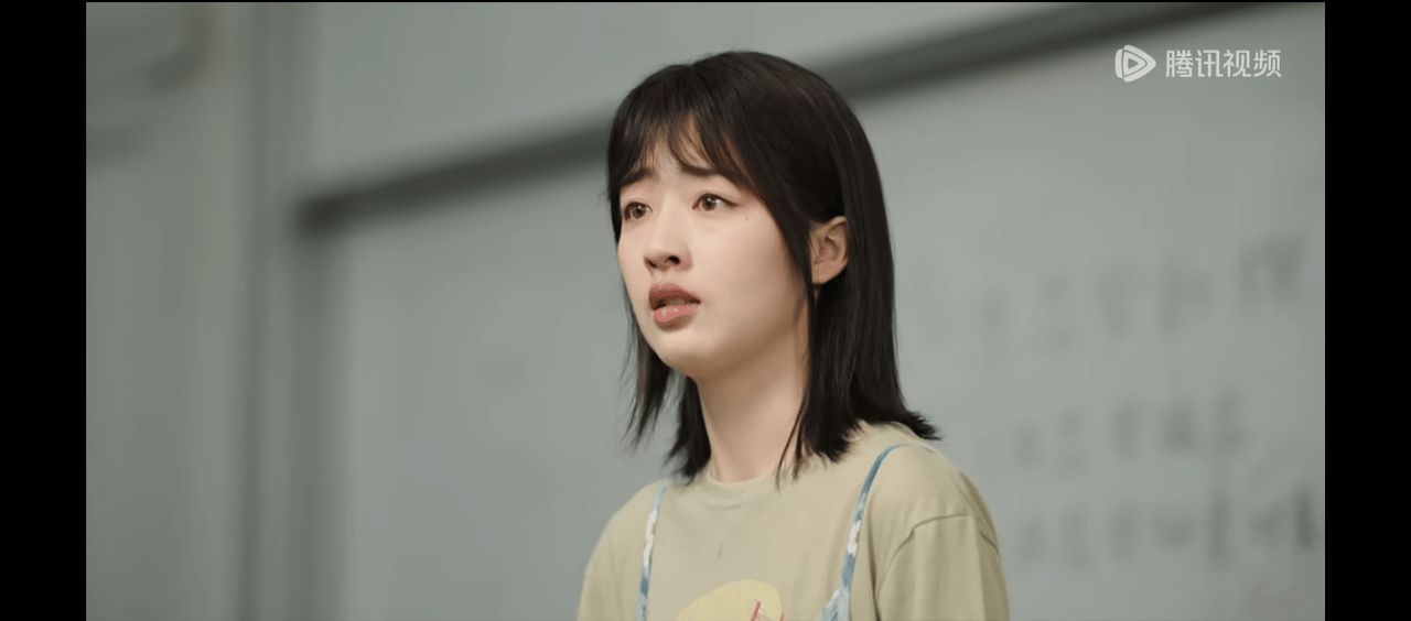 邓恩熙的台词也开了高帧率别人开倍速会糊，她开倍速照样清晰。咬字准情绪稳，完全不