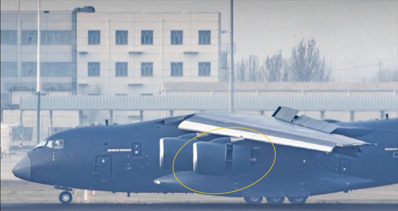 很多人没有看到过运-20B在降落时使用发推来减速减少滑跑距离，因此质疑WS-20