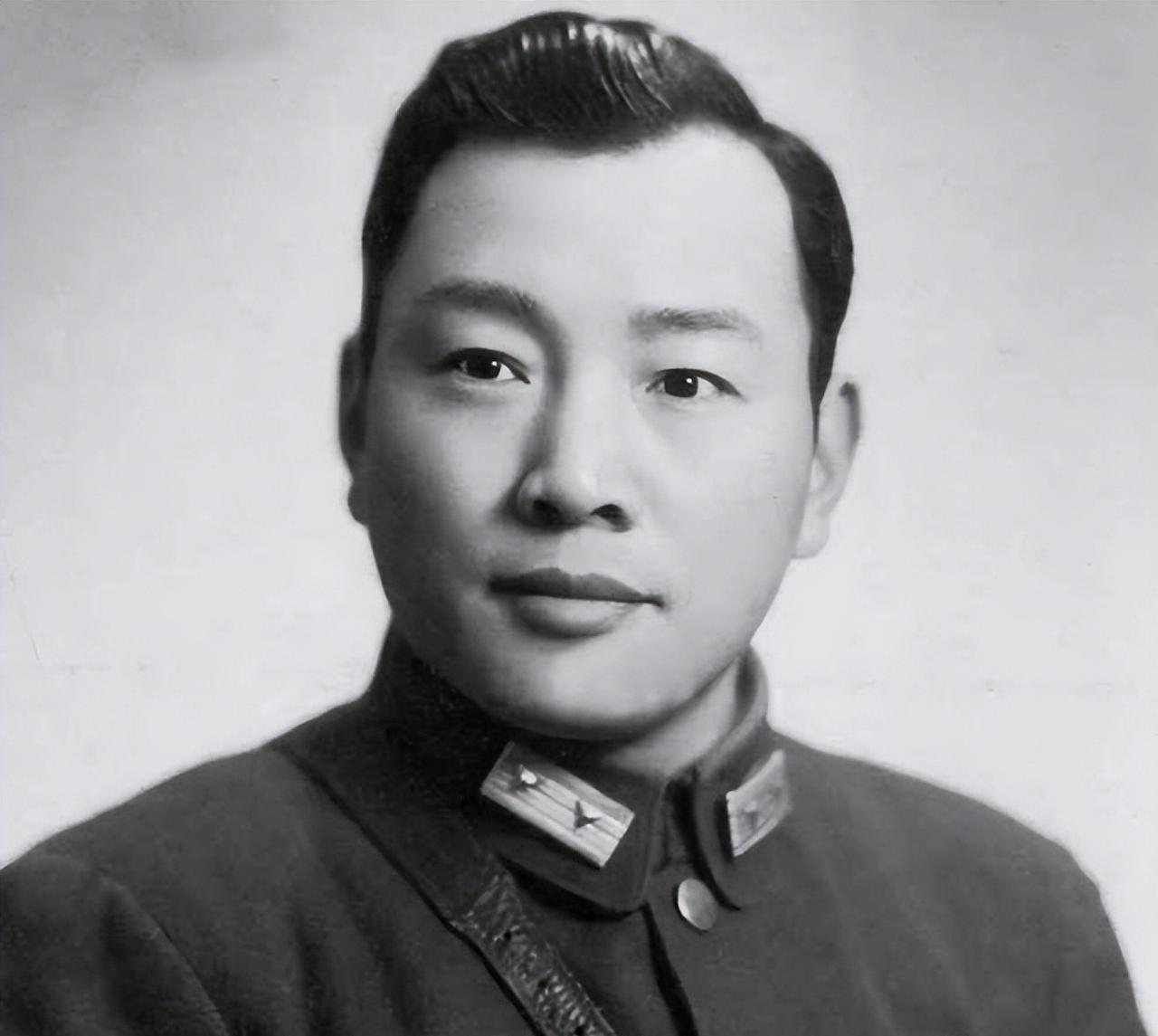 1967年左右，但凡杜聿明，宋希濂等去领工资，都会受到刁难，连喘息一下都挨打挨骂