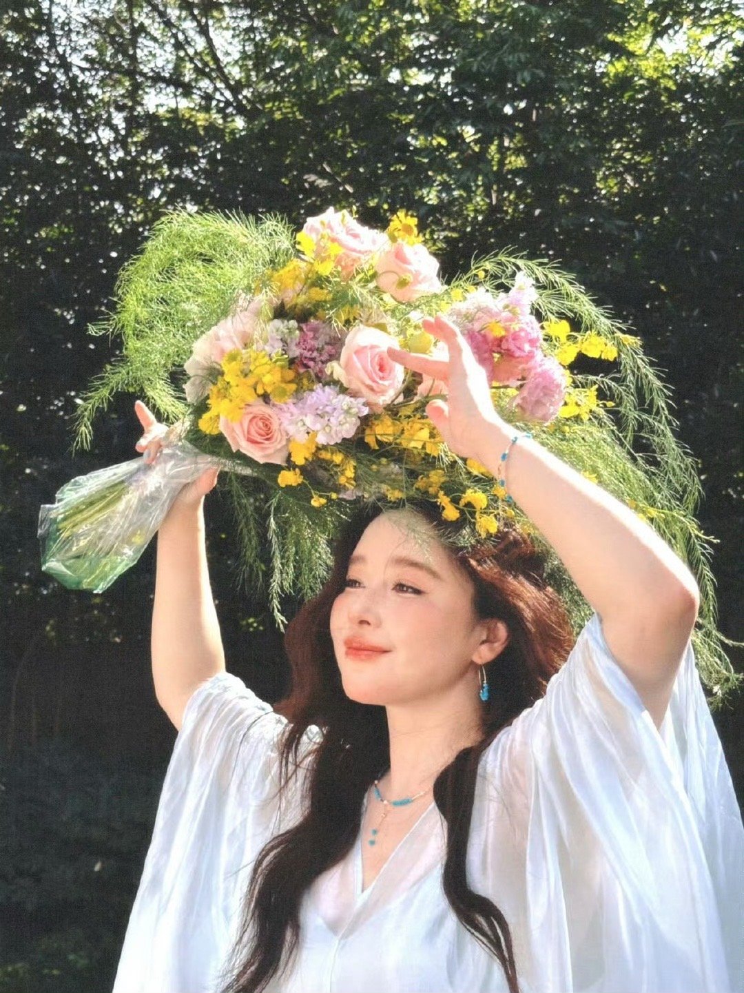 阚清子官宣怀孕并晒出孕肚写真终于修成正果！原来她分手已经过去七年了，时间过得真
