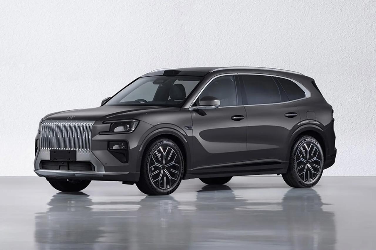 极氪8X，卖多少钱合适?车身尺寸5100X1998x1780mm，轴距306