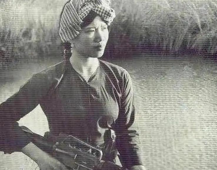 1975年，西贡街头美军悬赏10万美金捉拿“蛇蝎美人”阮文慧，却连她影子都摸不着