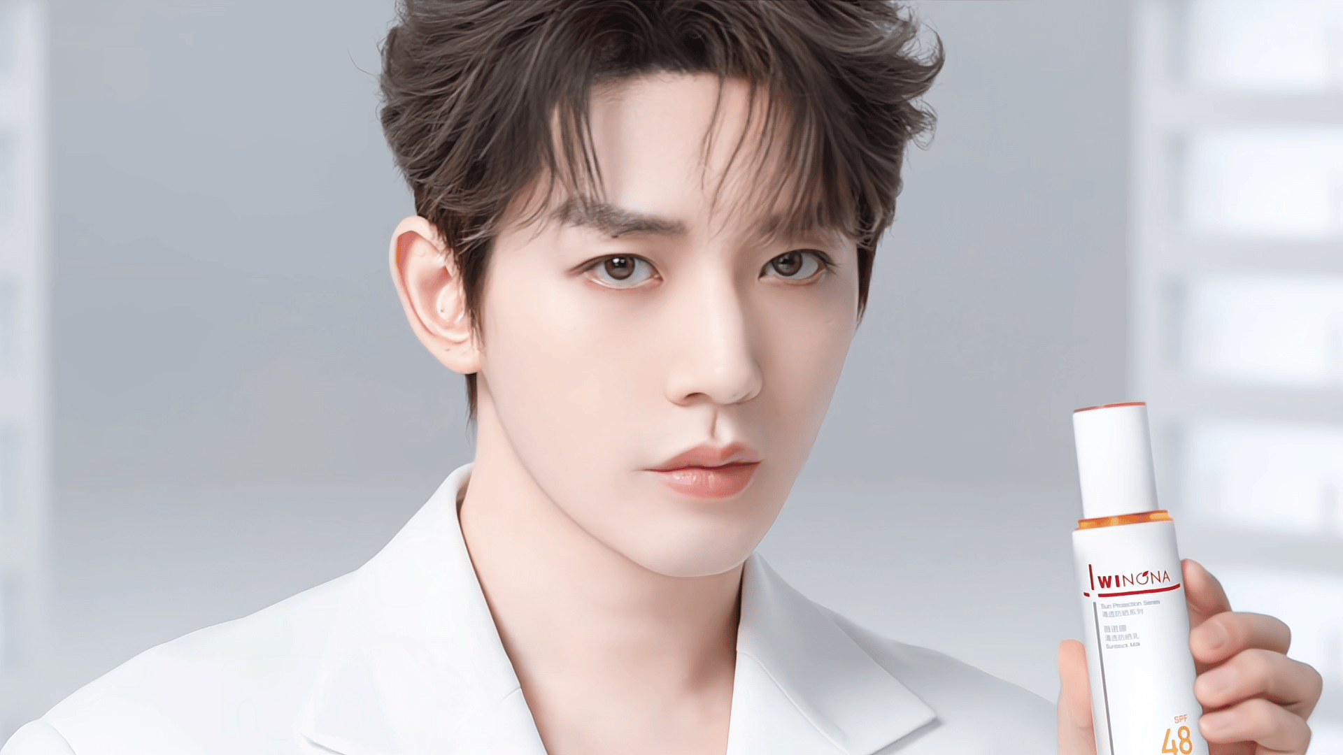 邓为有种无视紫外线的帅这个邓为白衬衫怎么帅成这样，一股春日的清香扑面而来！我也想