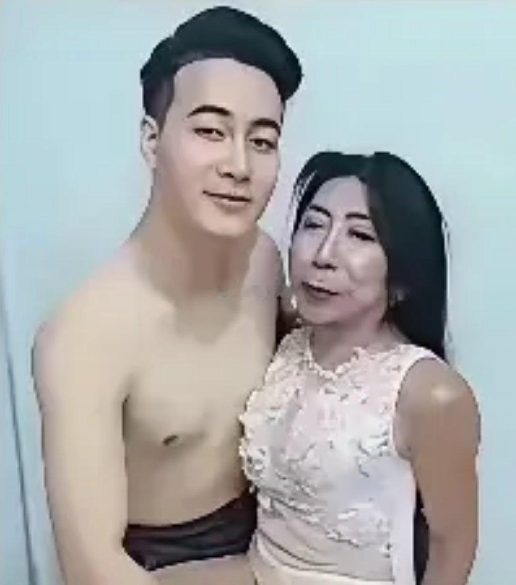 一个有钱，一个有颜，两个人肯定能幸福下去！