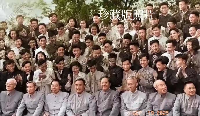 值得收藏，珍贵的一张照片。老照片难得一见，国家领导人聚集在一起，好温馨的一张照