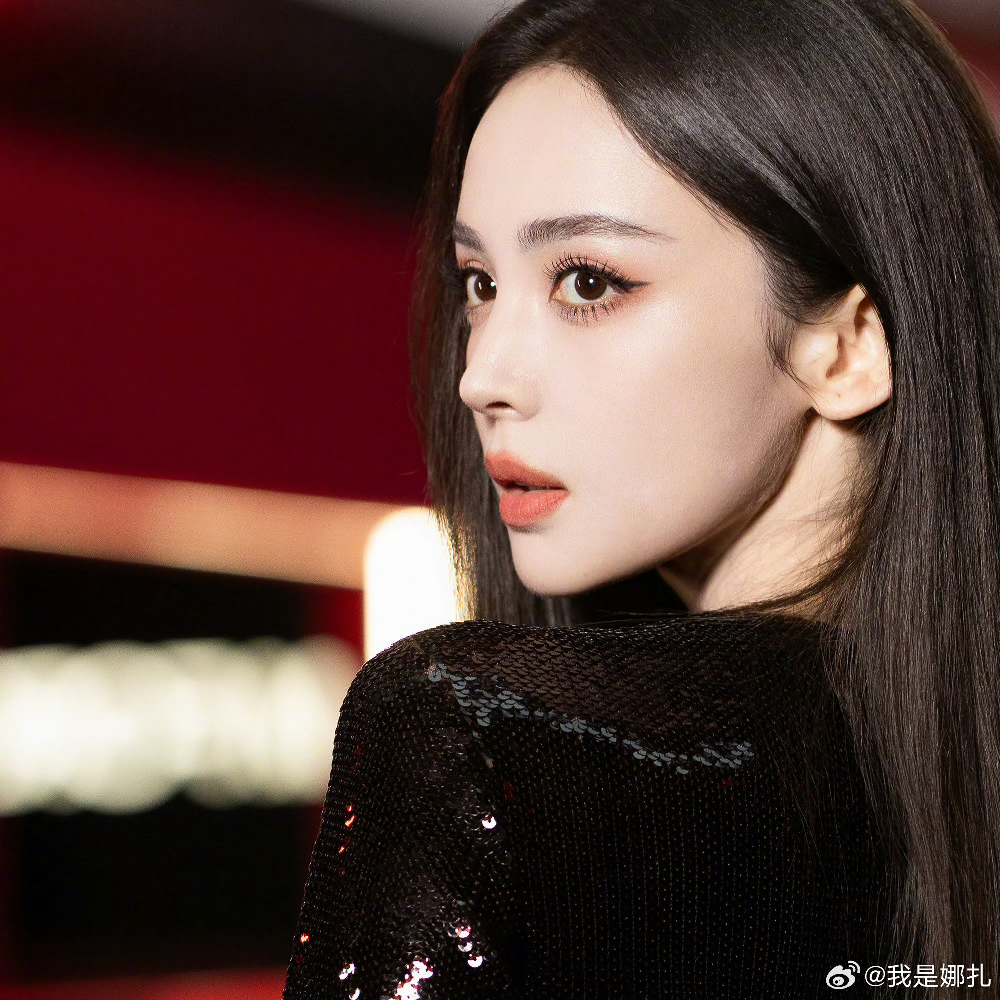 娜扎亮片包臀裙娜扎亮片包臀裙​​​