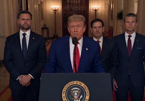 出大事了，特朗普下总统令，美军发起双重袭击，英法俄罕见失声 最近国际海域不太