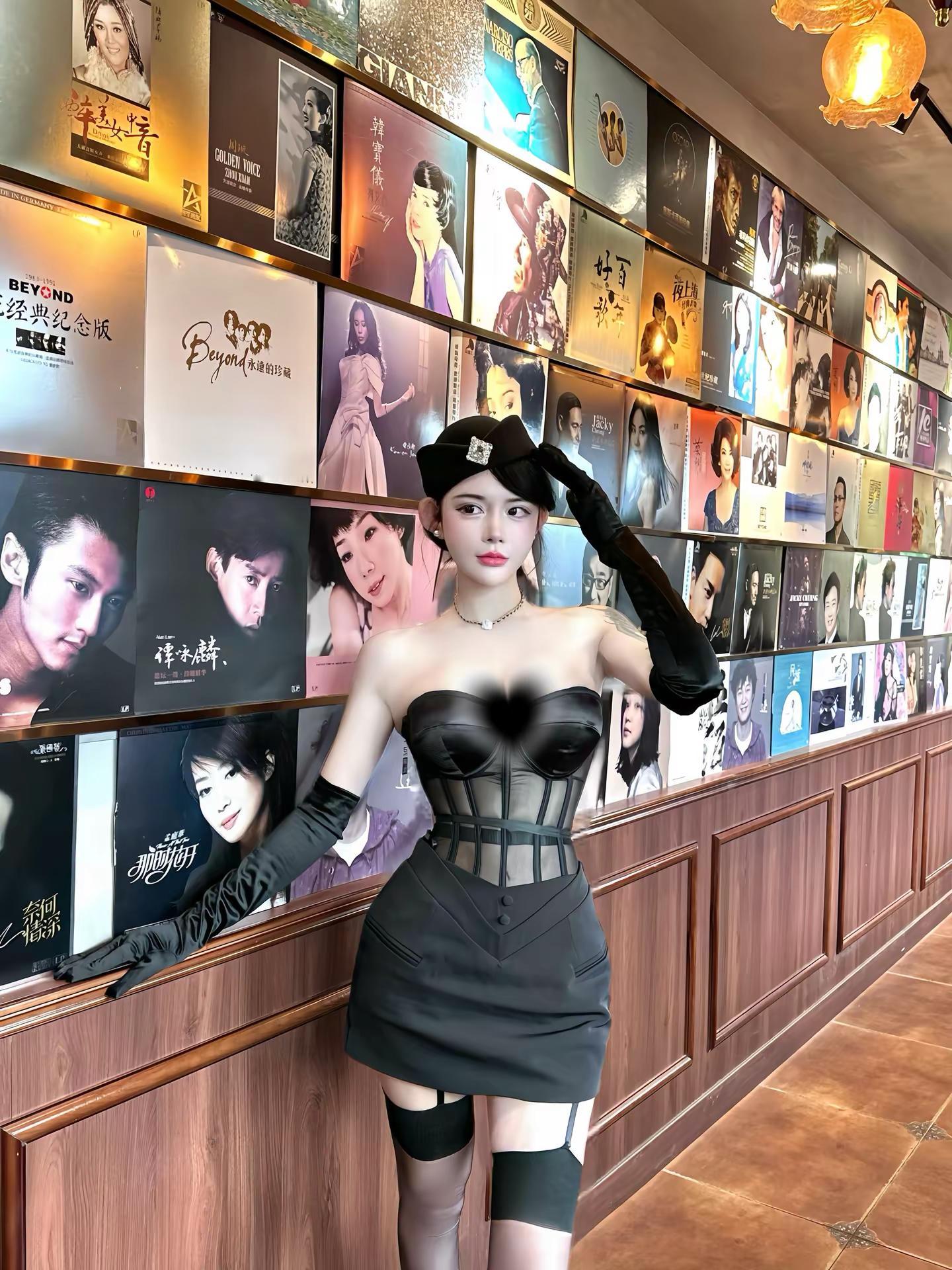 女朋友是暂时的前女友才是永远的