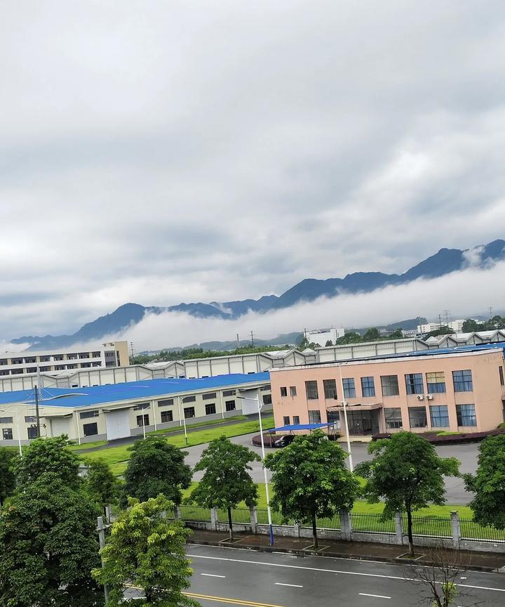 特大好消息啊！桂林厂基本都停了你还在犹豫嘛？深科技大量招暑假工，正式工、小时