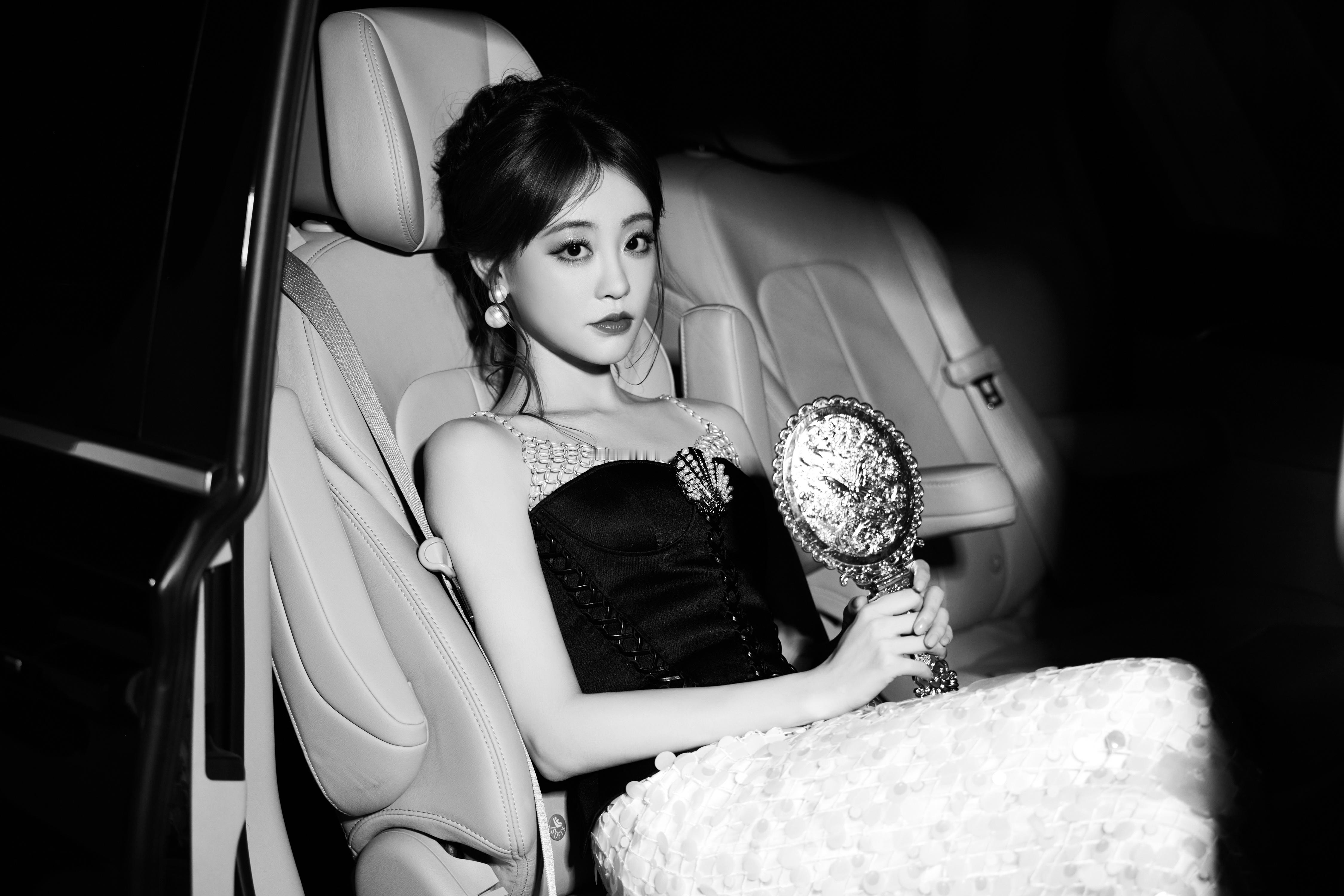 祝绪丹生日蛋糕是一颗蛋祝绪丹在复制粘贴的时代，你是手写的诗