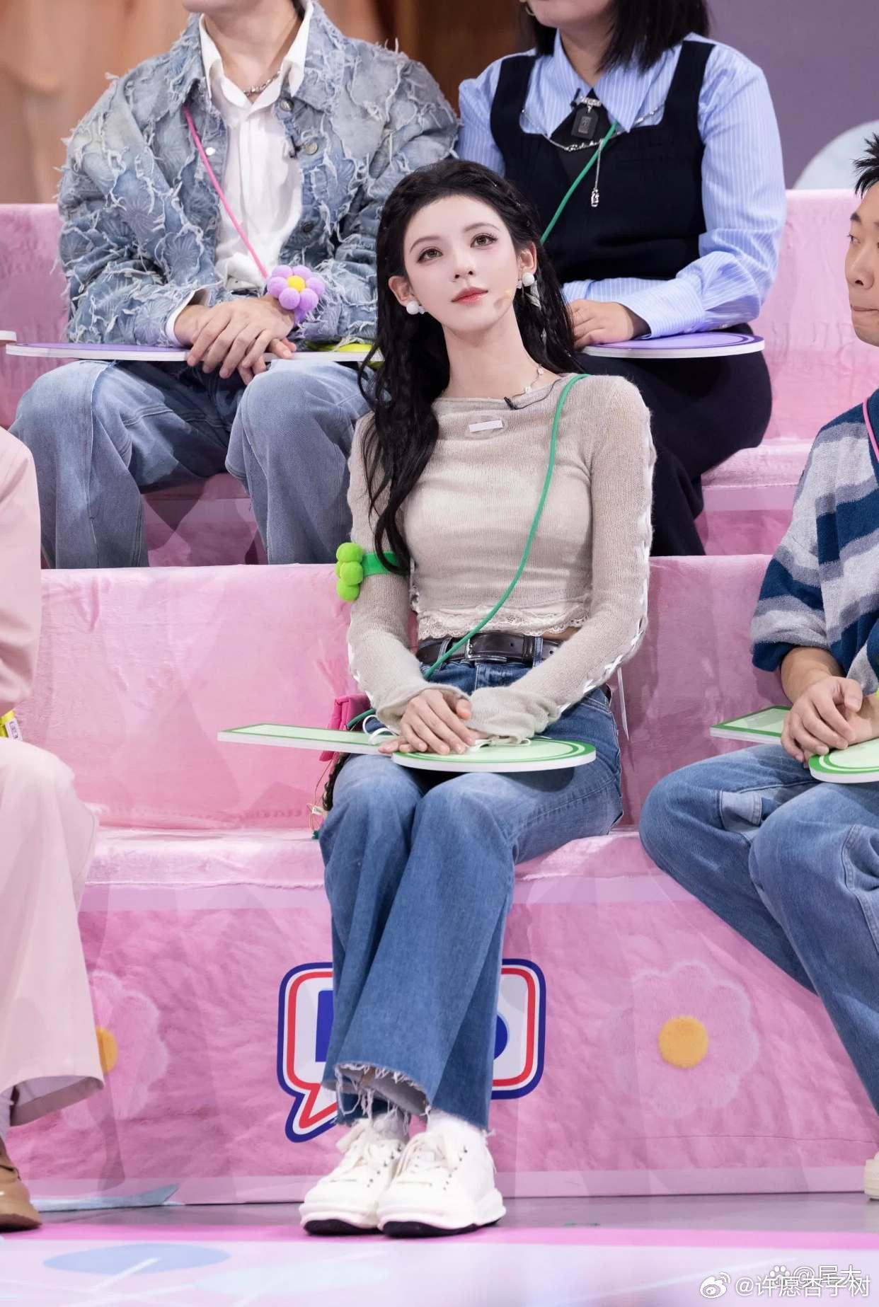 张予曦对牛仔裤情有独钟
