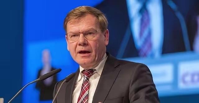 德国外长希望美国尊重国际法，要求美国解释对委行动！1月5日，德国外交部长瓦德