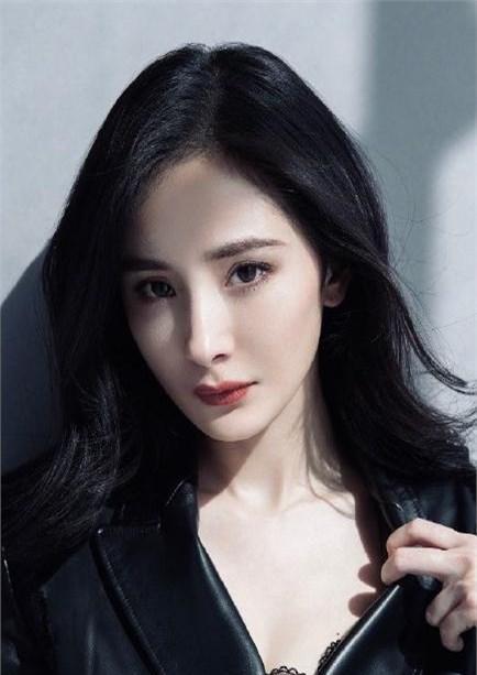 微博之夜C位大战！肖战空座背后，究竟是谁在玩弄粉丝感情？惊呆了！有知情人士