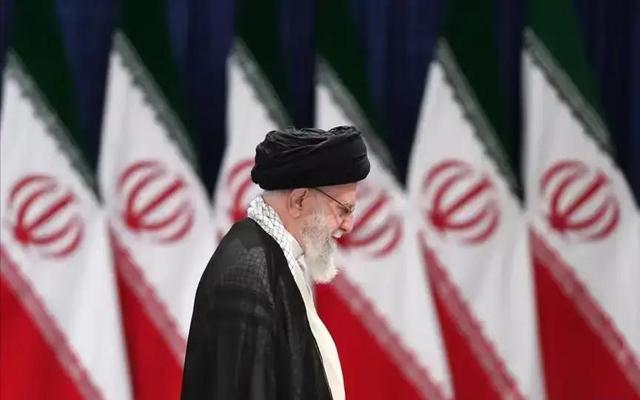 以前小看你了！伊朗今天明确宣布：3月3日，伊朗伊斯兰革命卫队宣布：当天一大早