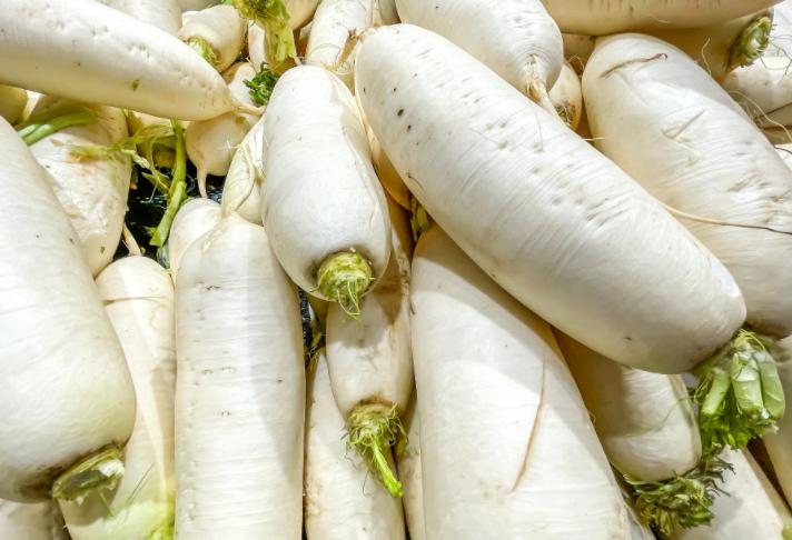 我国4大健康食物，萝卜只排第三，第一名我们天天见，却吃得的少大家总说要健康，