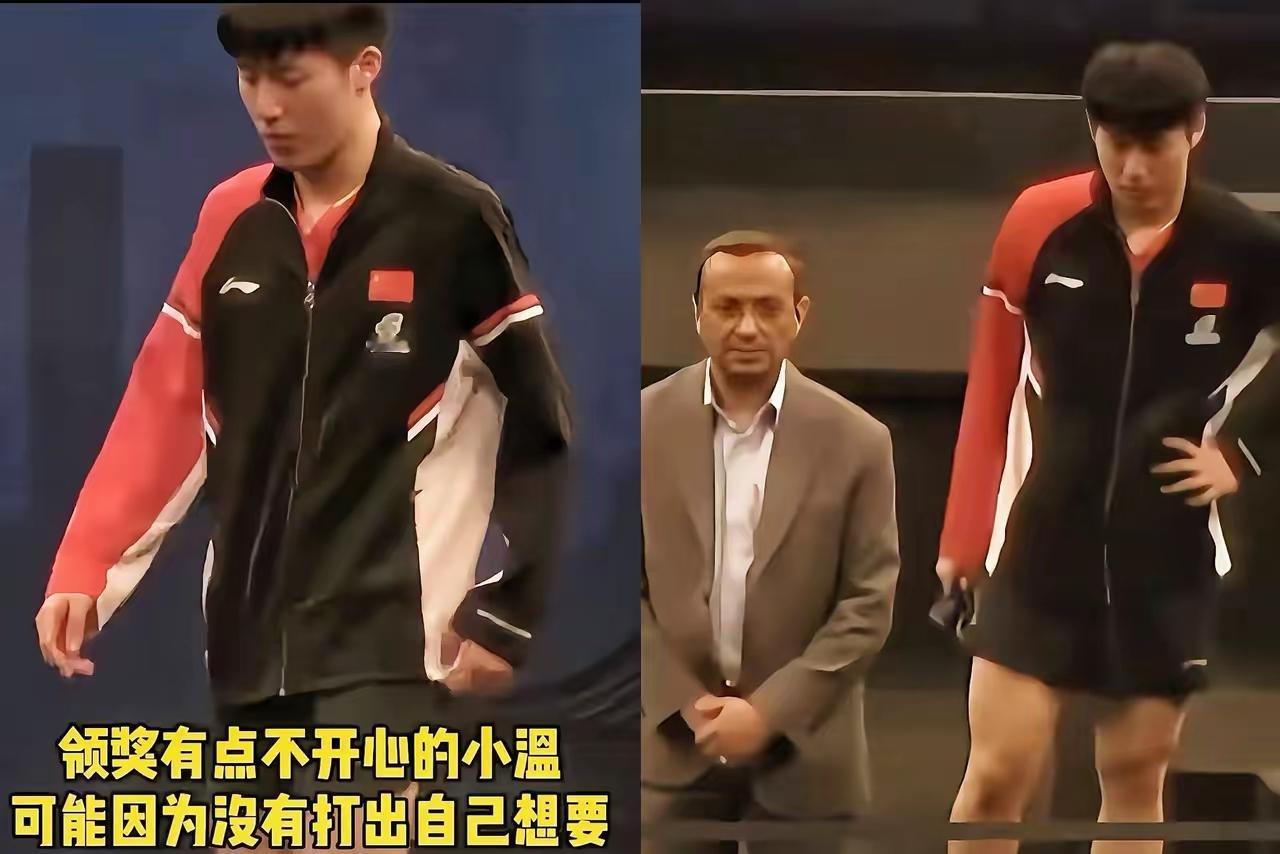 温瑞博在领奖时，一脸的不开心，领完奖后也没有和冠军周启豪合影，转过身就走了。这