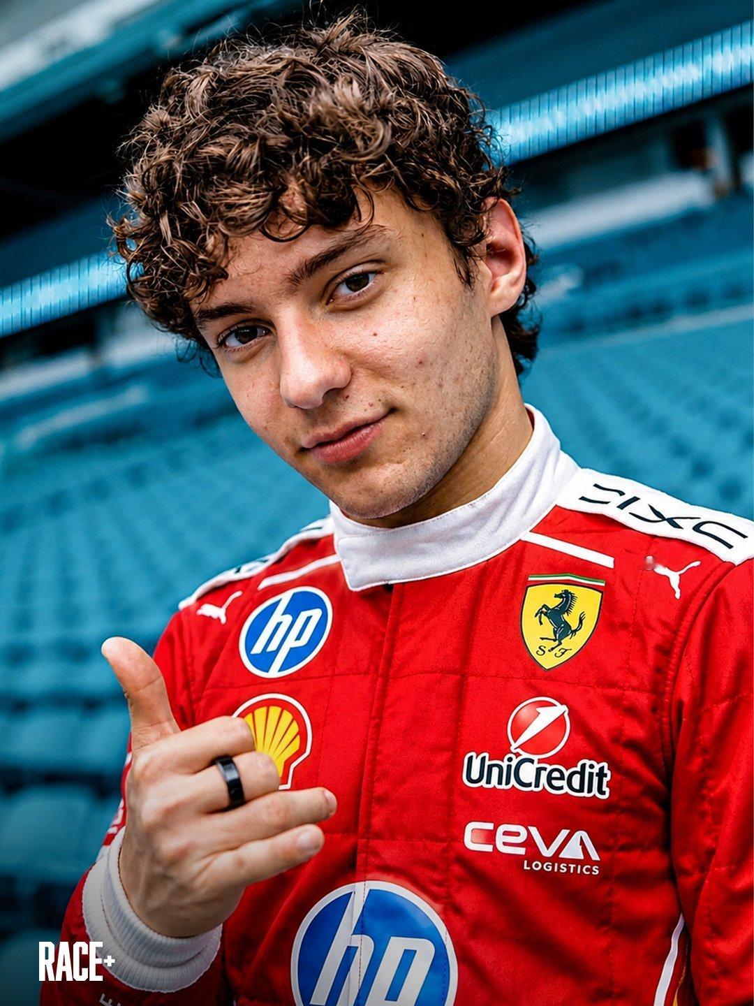 F1汉密尔顿谈安东内利未来会效力法拉利的问题：“基米未来会继续效力法拉