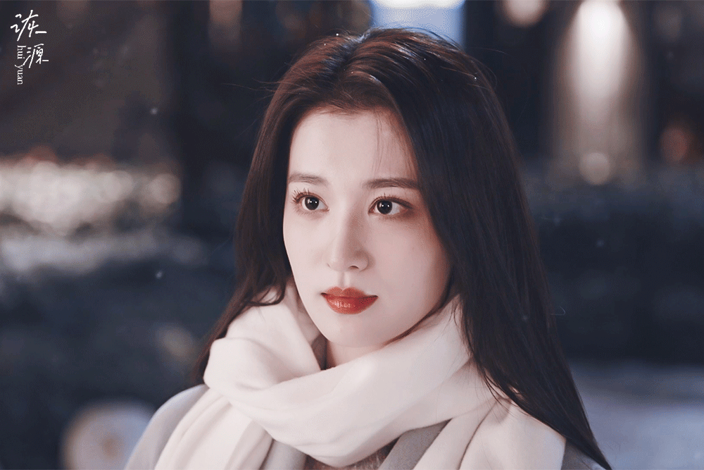 王楚然《我的人间烟火》许沁/动图【现代】▷EP25-14蓝大衣+白围巾-
