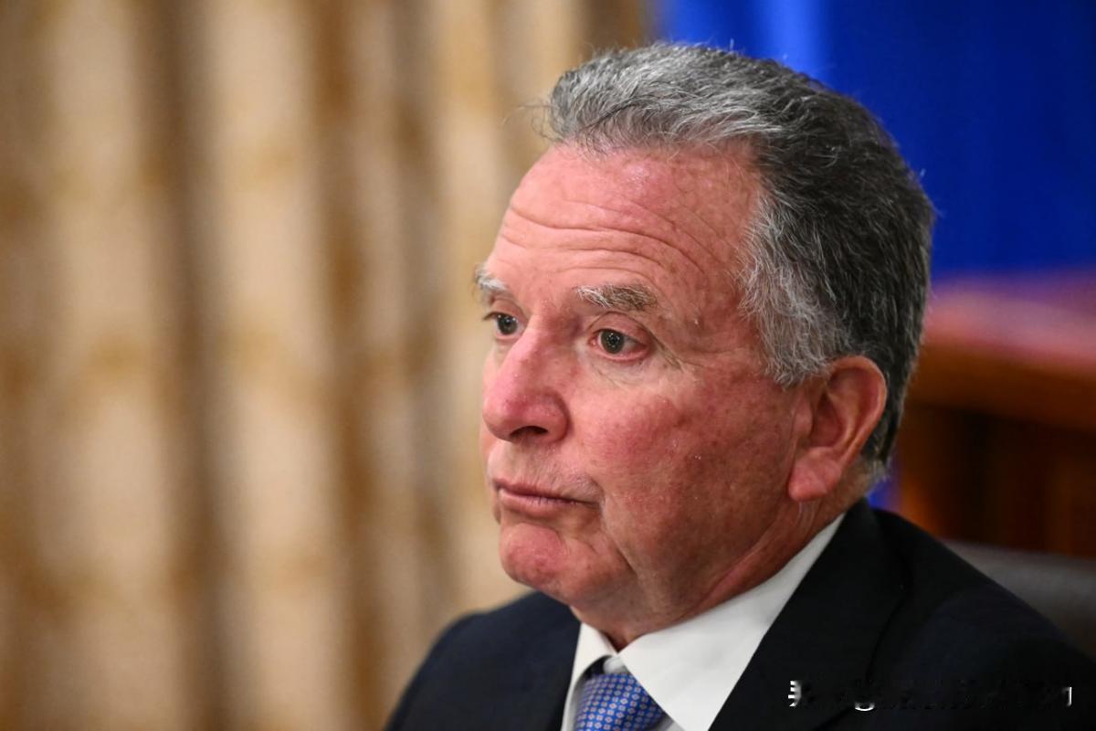 谁向媒体泄露了维特科夫与俄罗斯的丑闻性秘密通话？说法众说纷纭，首先基本排除了俄罗