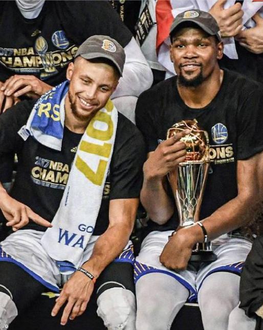 心结难开？网友一句话，让在键盘上战无不胜的杜兰特首次认输！网友到底说了啥，让在