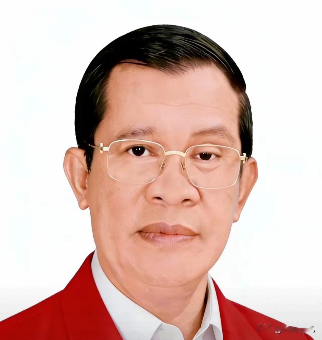 12月13日消息，柬埔寨新闻部大臣奈帕德拉对外确认，泰国军队当天出动两架F-16