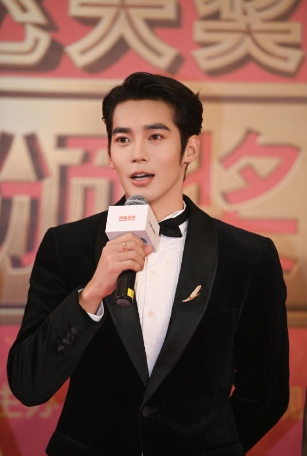 于适首位95后提名飞天奖男演员！于适第一次演电影就拿了最佳电影新人，第一次演电