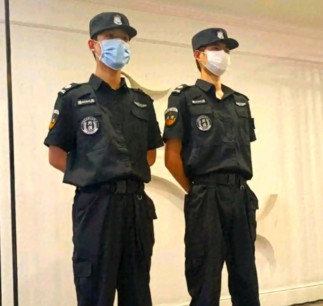 干保安不要怕事，记住一句话：大家都是人，谁都不用怕，当保安也是靠自己努力赚钱，谁