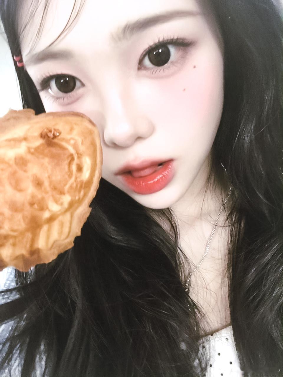 IAN｜修伊安和食物🍕🥐🥯