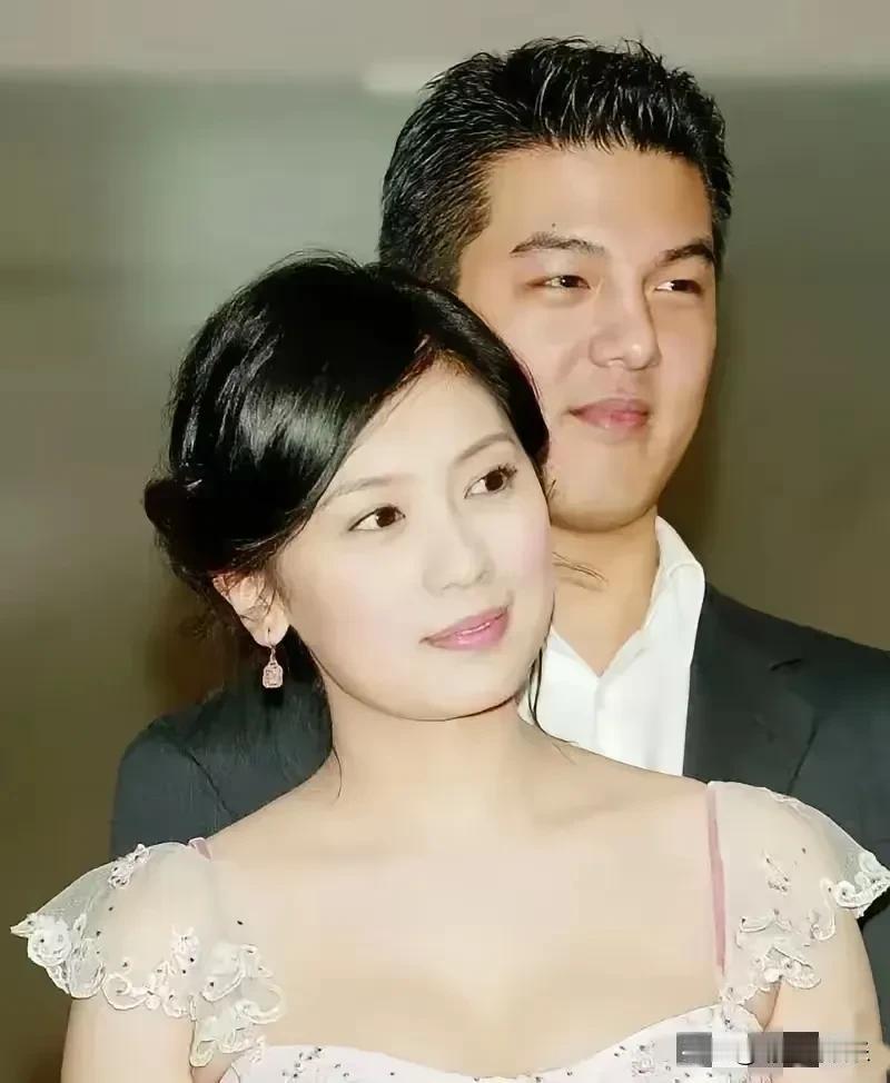 孙志浩近日不仅将2600万转到女儿梧桐妹名下，并将名下百亿资产逐步规划给女儿，例