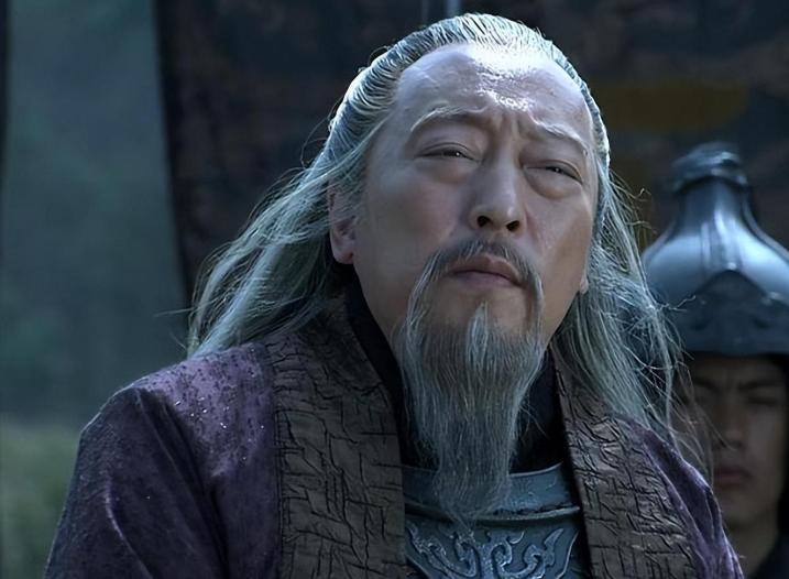 曹操去世时，司马懿约41岁；曹丕去世时，司马懿约47岁；诸葛亮去世时，司马懿约5