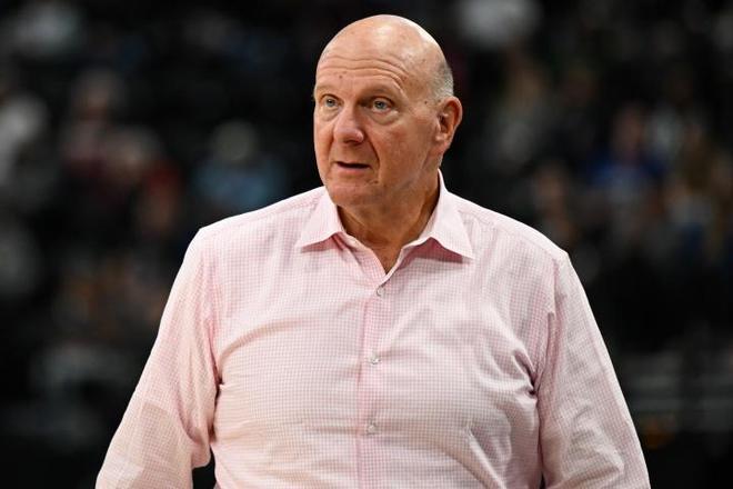 快船被NBA重罚并不冤，100%是这两个原因！第一个，财大气粗的鲍尔默，向来是