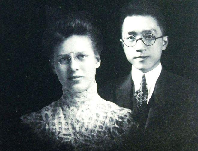 1962年，胡适去世，他的情人韦莲司故意给汀冬秀寄去一大箱东西，火冒三丈的江冬秀